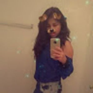 Meet your Posher, Carolina